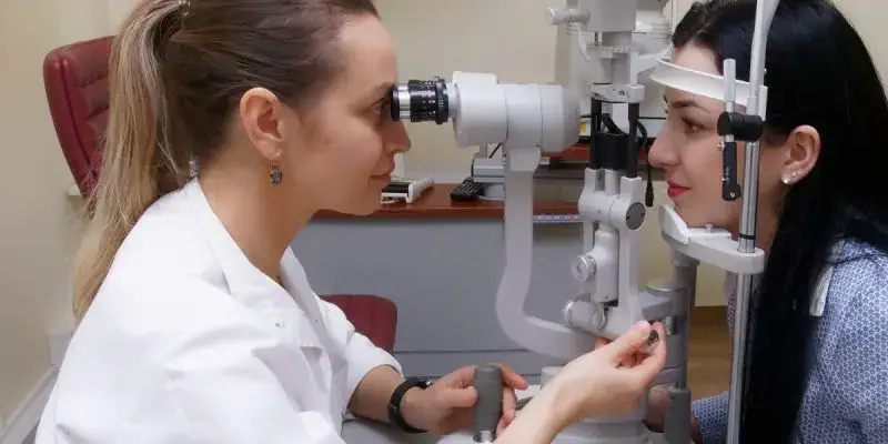 How To Choose Right Optician